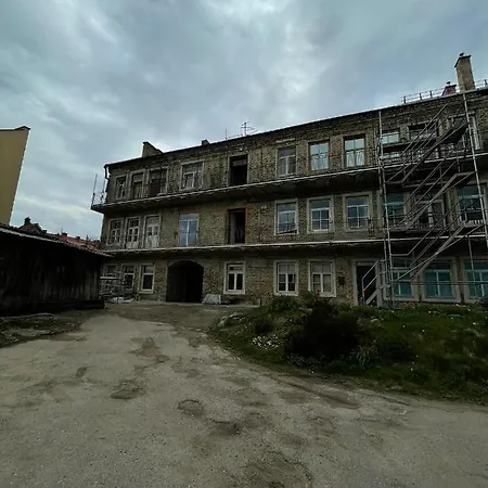 Two Story Old Town With Panoramic Views Apartment